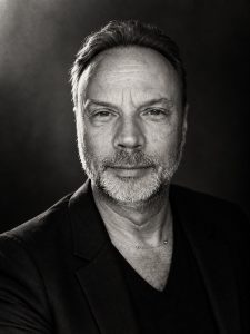 « Toc Toc » : Pascal Grégoire, le métronome comique qui fait mouche